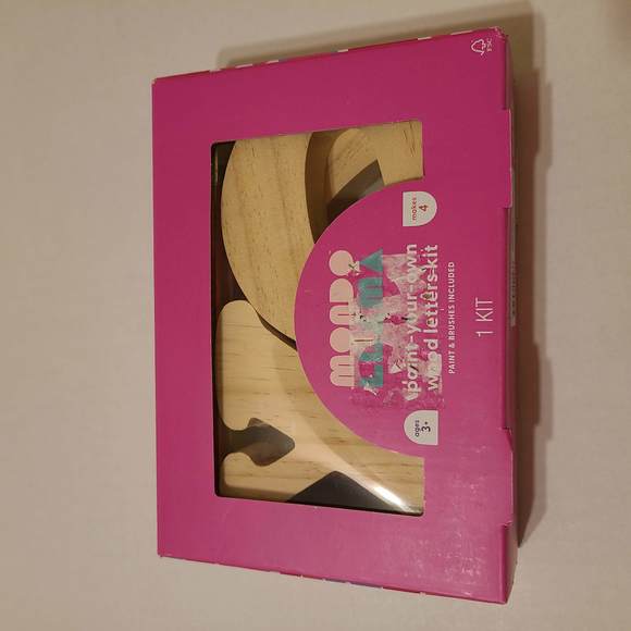 FREE WITH 3 ITEM PURCHASE - Picture 1 of 2